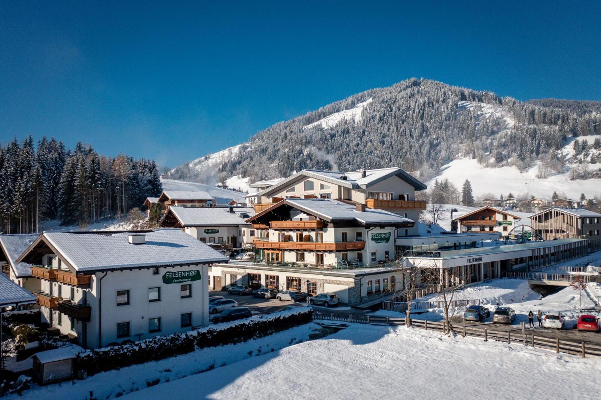 Familienhotel Felsenhof Flachau Exterior photo